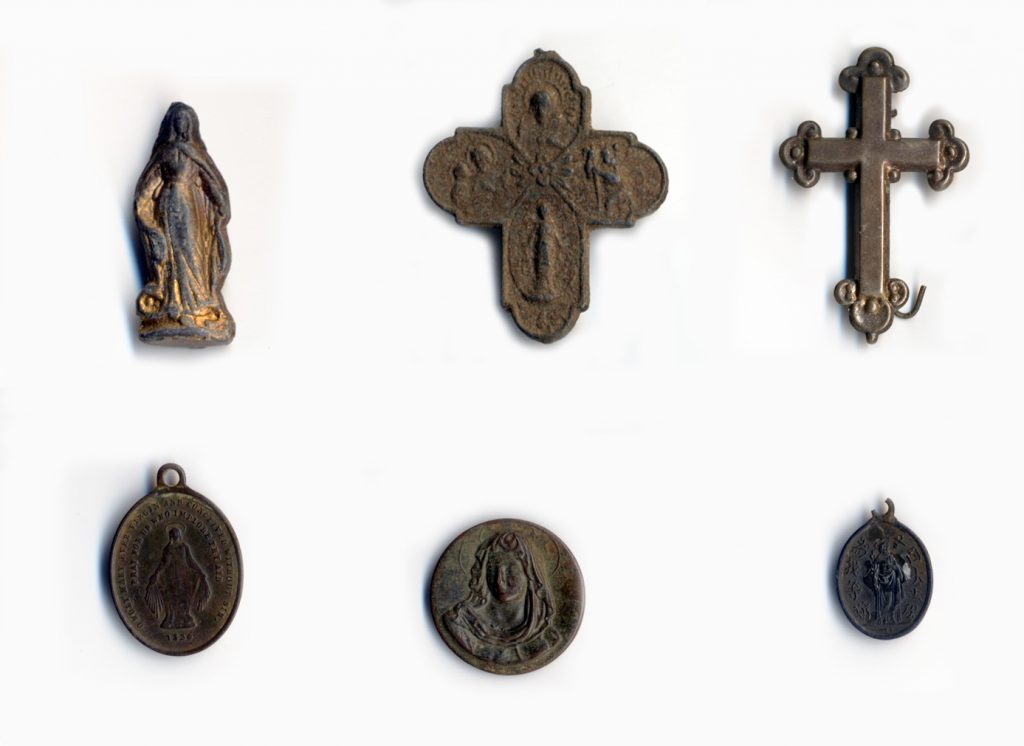 civil-war-religious-artifacts-1